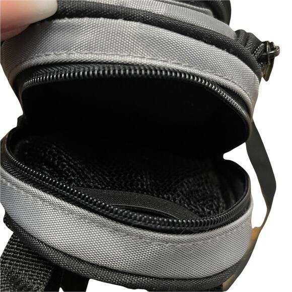 Nintendo DS Video Came Carrying Case Gray Mini Backpack - Picture 6 of 6